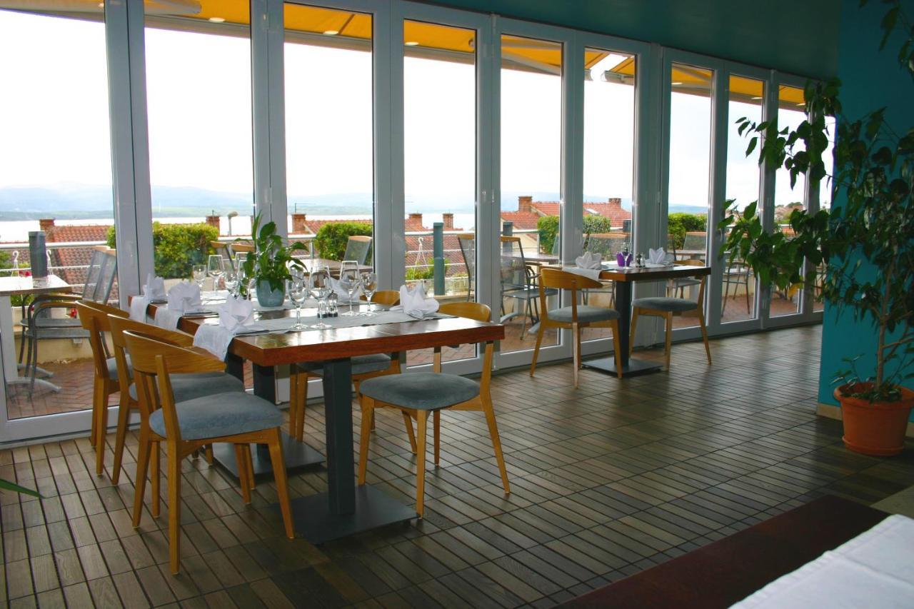 Apartments Villa Azzurra Bol Exterior foto