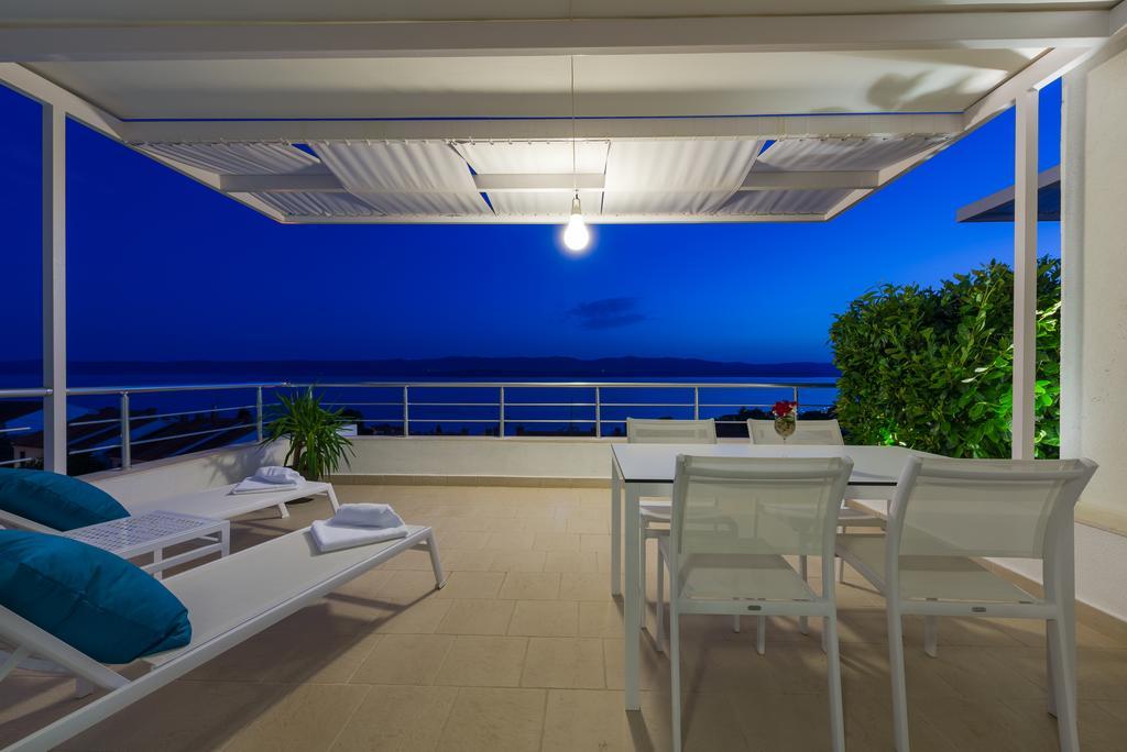Apartments Villa Azzurra Bol Habitación foto